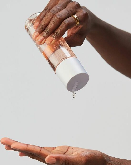 TONER HYDRATING ESSENCE - Imagen 2